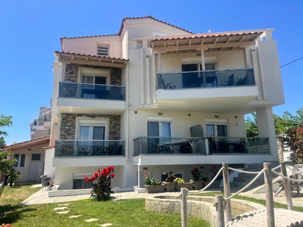 Villa Nikiti View 2 Bagian luar foto
